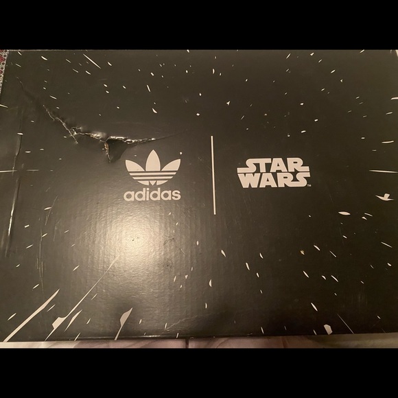 ***SOLD OUT*** Men’s Adidas Shoes Dark Vader/ STARWARS - Picture 5 of 5
